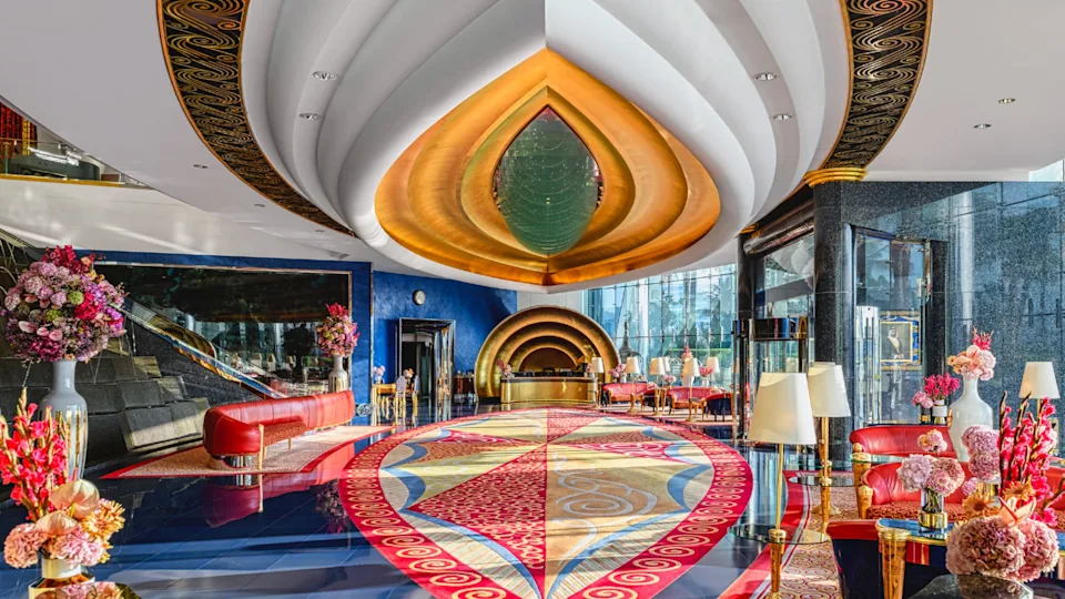 Burj Al Arab magnificent lobby with fountain