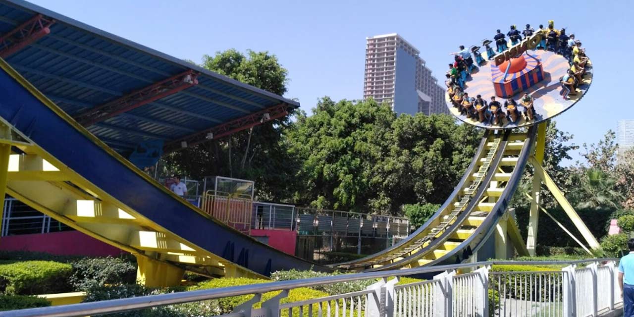Worlds of Wonder amusement park in Noida with rides and visitors