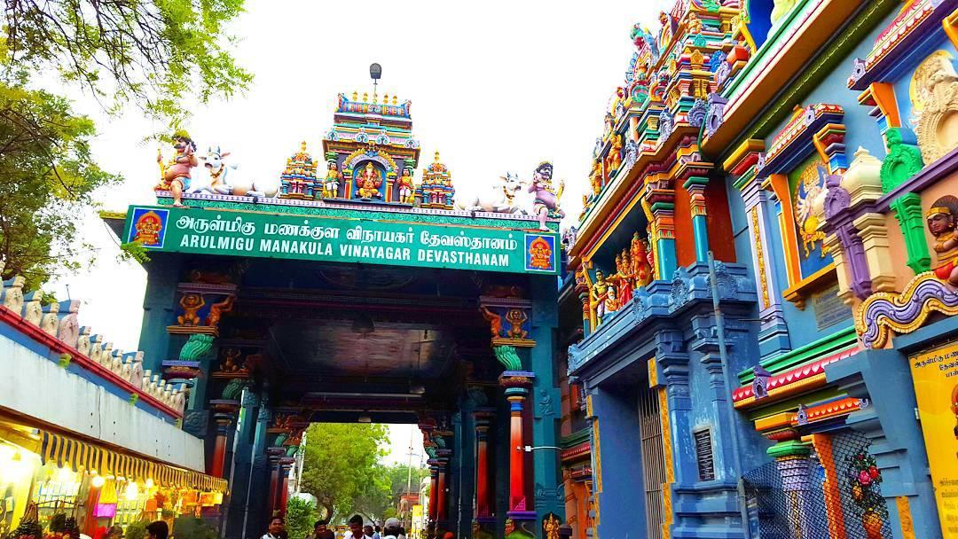 Arulmigu Manakula Vinayagar Temple exterior in Pondicherry