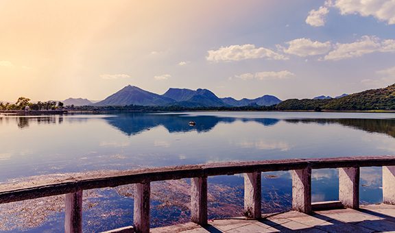 Panoramic view of Badi Lake near Udaipur