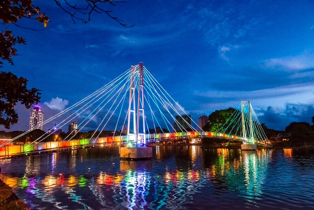 Beira Lake overview in central Colombo