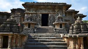Belur temple exterior and Hoysala architecture details