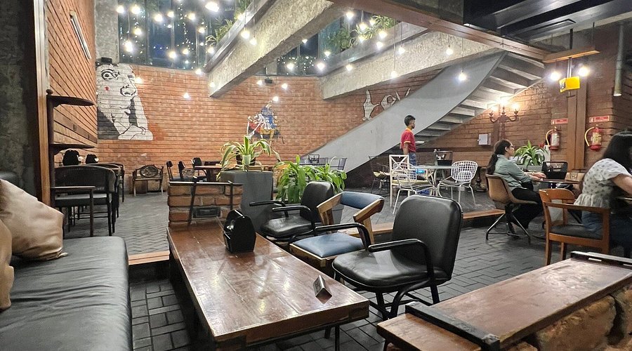 Different cafe formats in Ahmedabad