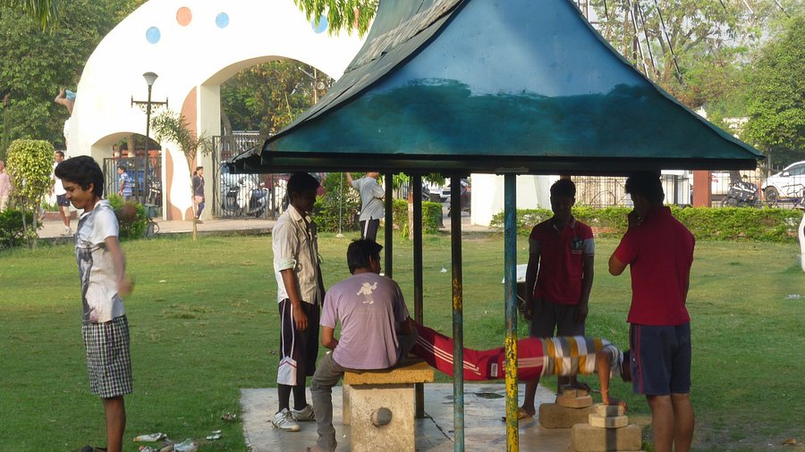 Family sitting area and landscaped lawns in Gandhi Udyan Park