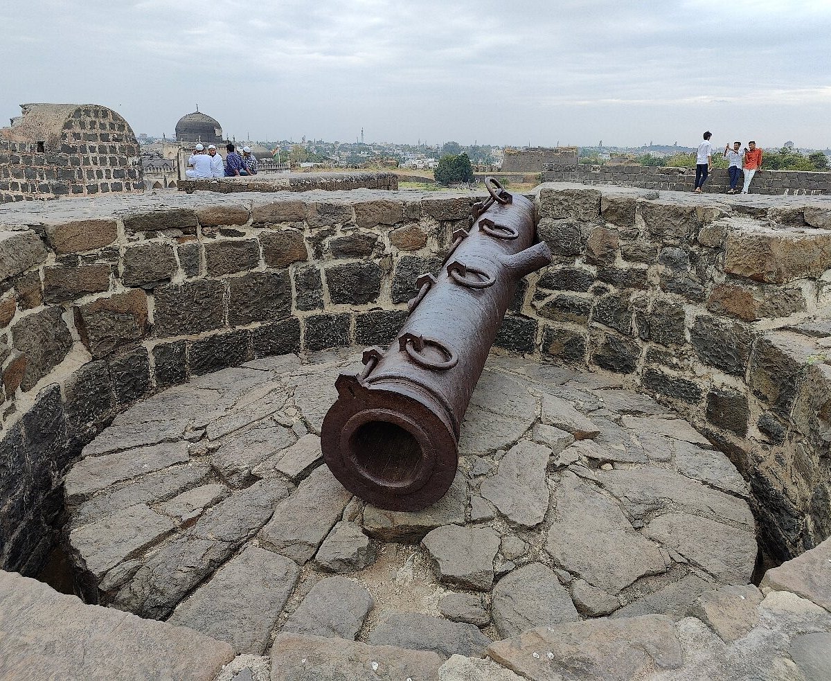 Historic cannon at Gulbarga Fort