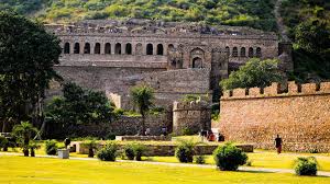 Desert fort silhouette in Rajasthan connected with ghost legends