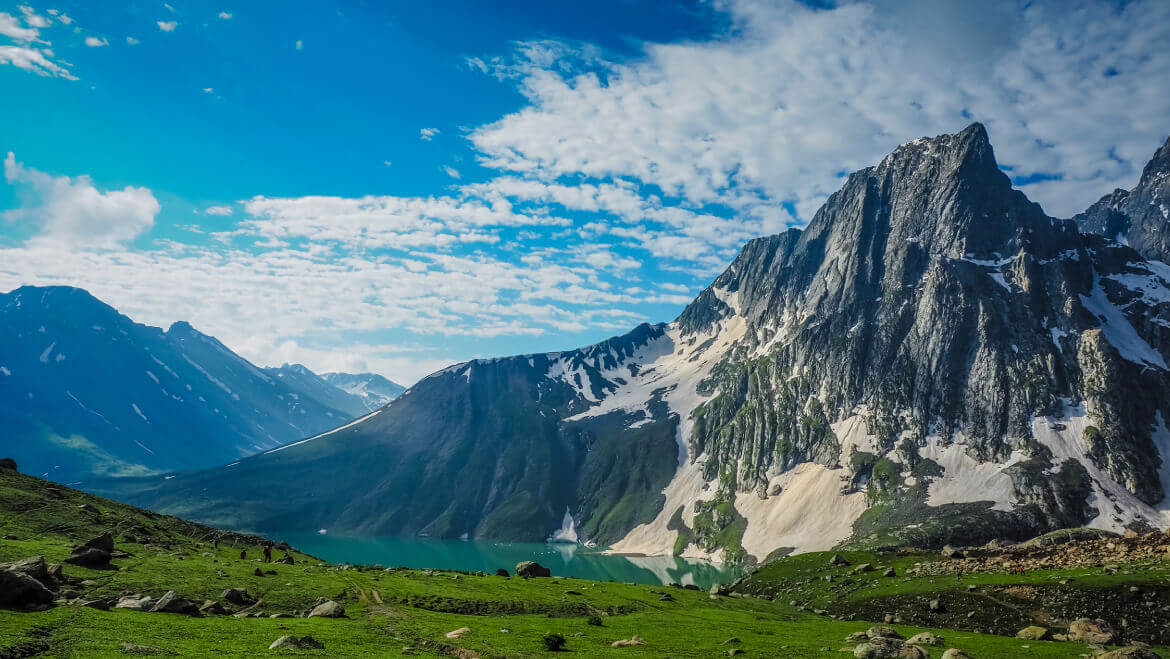 Quiet offbeat lane and mountain backdrop in Srinagar Kashmir
