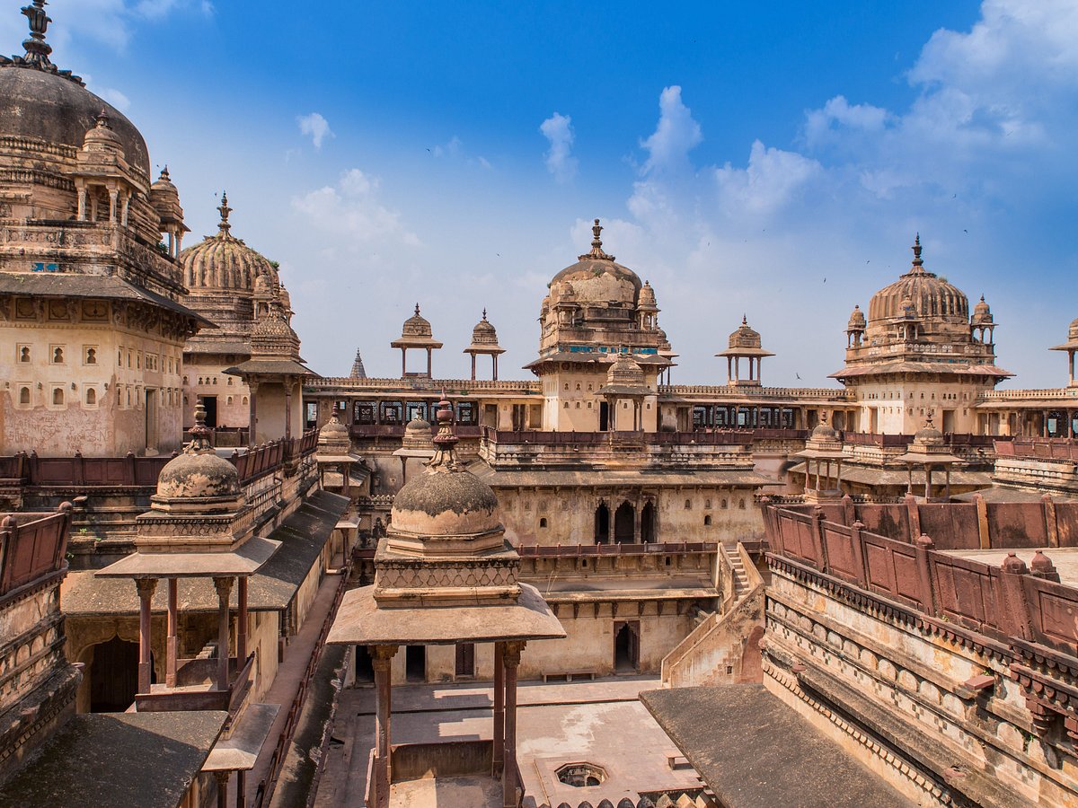 Orchha Fort complex view with palace structures and courtyards