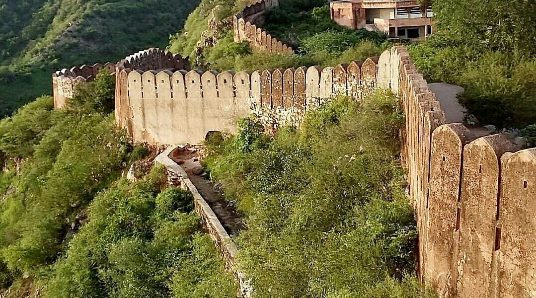 Pink City Jaipur with forts, palaces, and historic streets