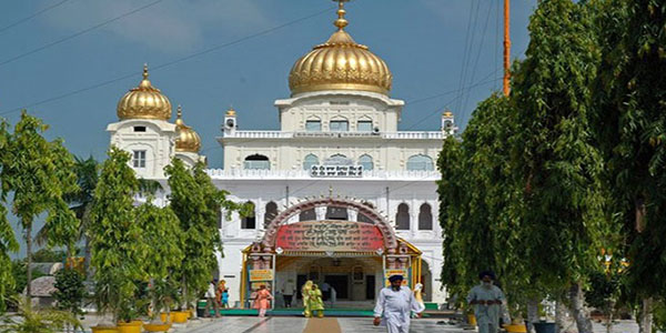 Gurudwara Shri Nanaksar with its beautiful white marble architecture
