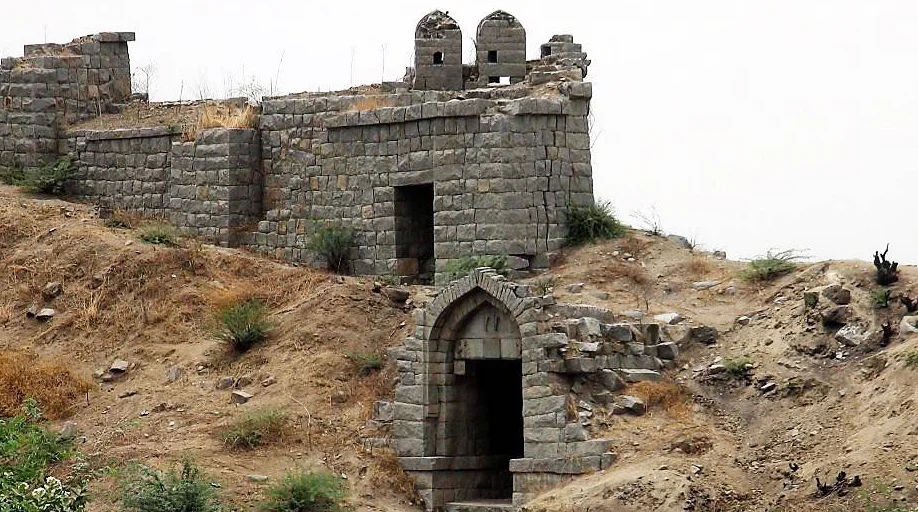 Stone fort walls and bastion detail inside Raichur Fort complex