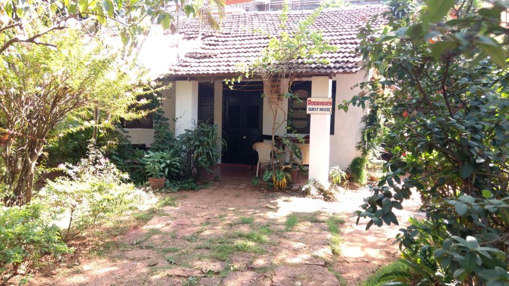 Rodrigues Home Goa bakery storefront