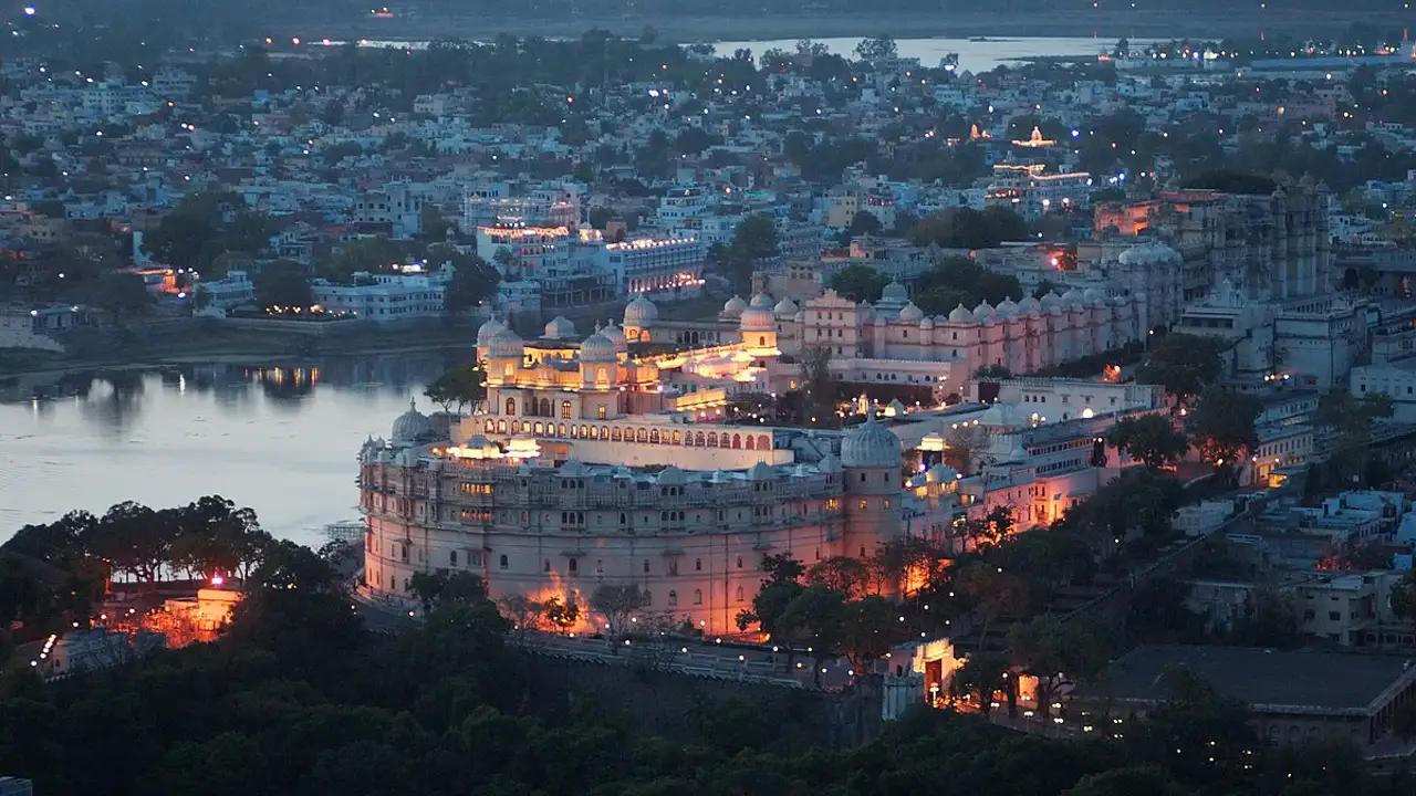 Udaipur Lake Palace on Lake Pichola at sunset