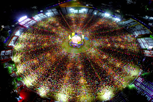 Large Garba dance ground during United Way of Baroda Navratri event